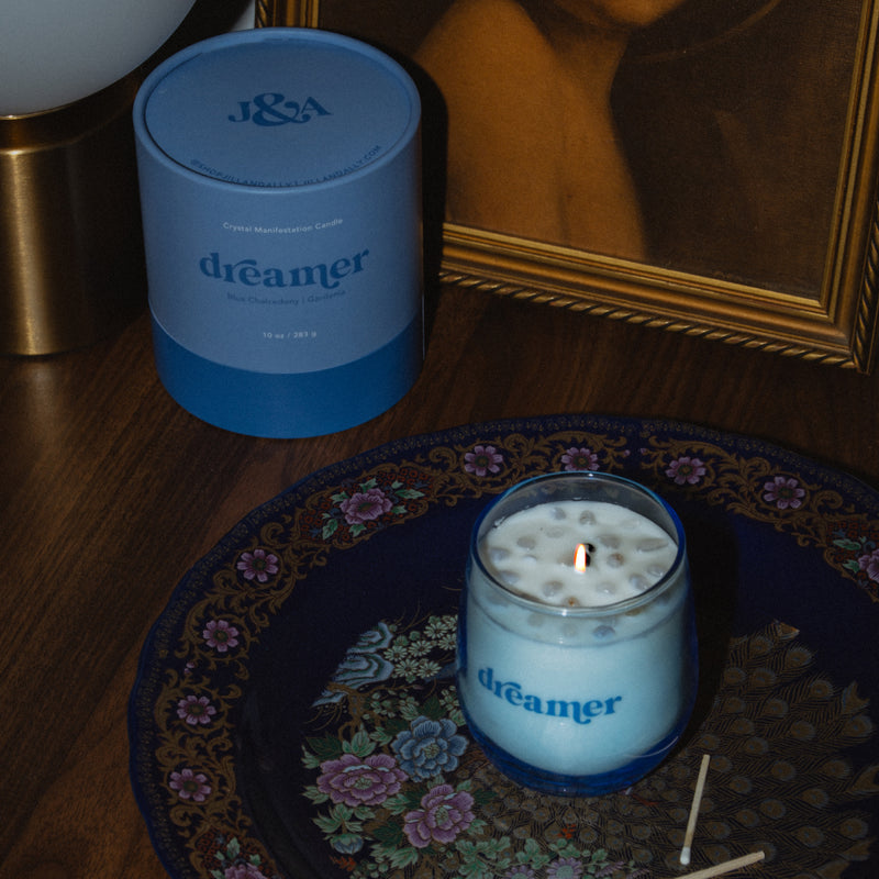 Dreamer Crystal Affirmation Candle - Gardenia with Blue Chalcedony
